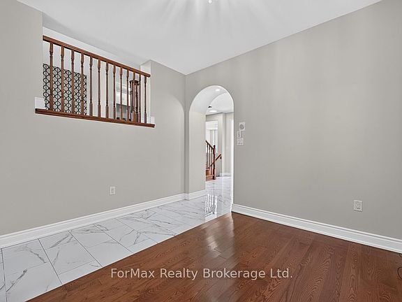 5th image of 35 Seascape Cres