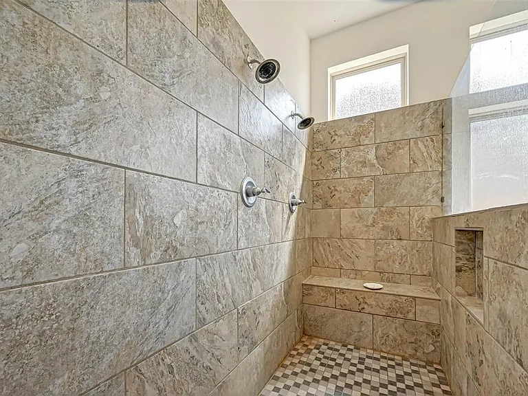 28214 Evergreen Cove Ln — Photo 36