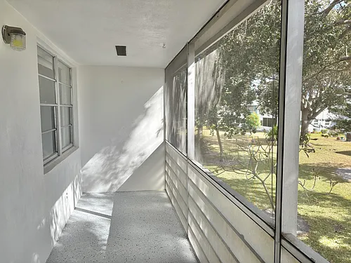 239 Sussex L Photo 1