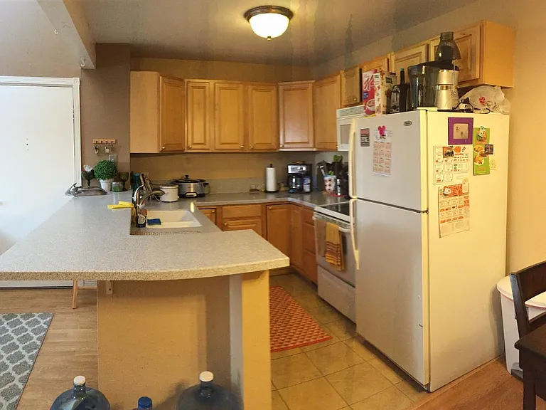 Kitchen (1)