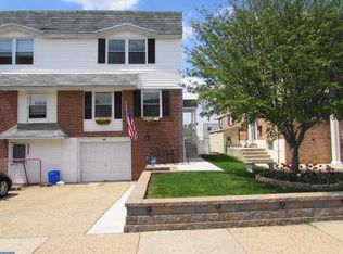 10914 Kirby Dr, Philadelphia, PA 19154