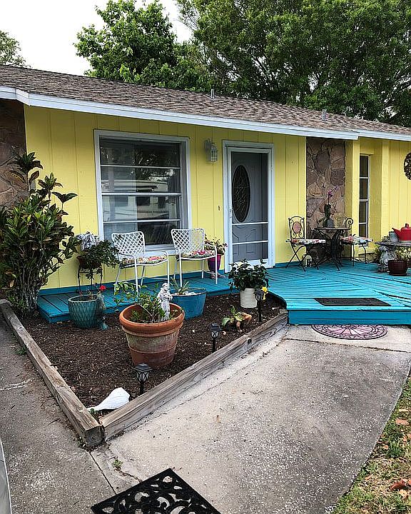 2nd image of 4334 Augustine Ave