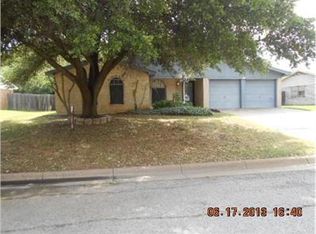 3701 Wendell Dr, North Richland Hills, TX 76117