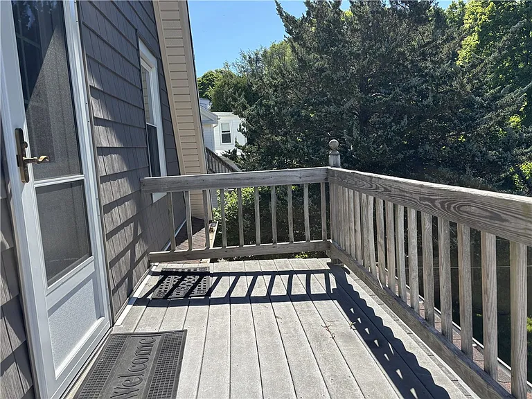 35 Oak St #2 — Photo 10