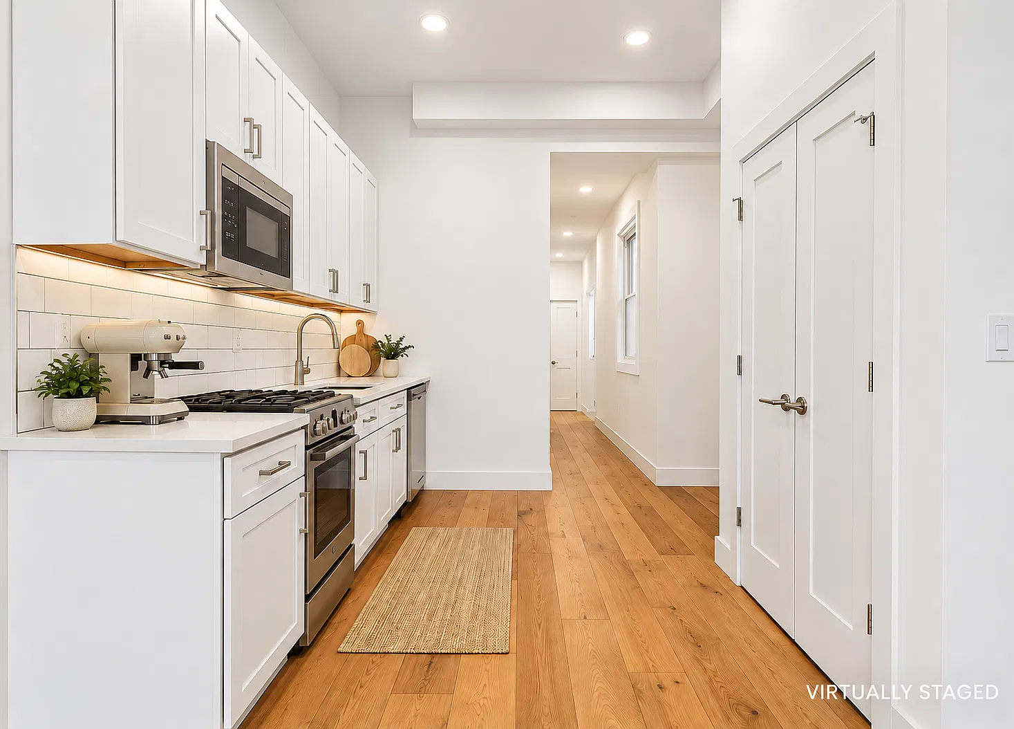 575 Morgan Avenue — Photo 3