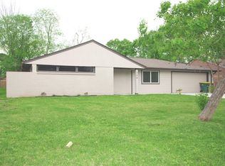 709 Pamela Dr, Baytown, TX 77521