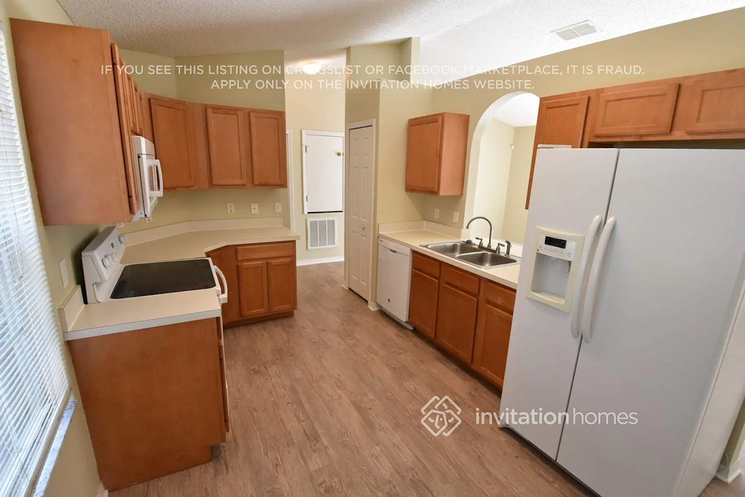 116 E Holly Dr Orange City, FL 32763 — Photo 3