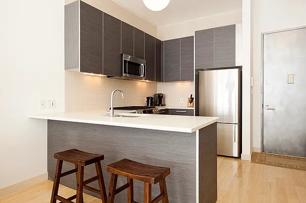 Sold by Modern Spaces | media 21