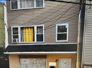 112 Jefferson St #1B, Paterson, NJ 07522