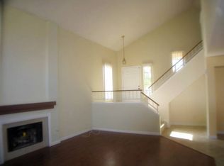 8908 Coast Walk Cir, Las Vegas, NV 89117