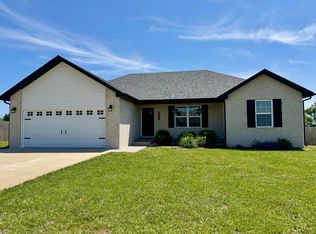 4692 S 125th Rd, Bolivar, MO 65613