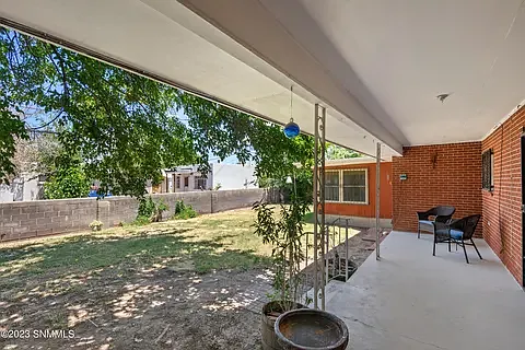 344 Phillips Dr — Photo 8
