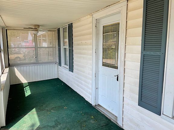 4th image of 465 58th St SE