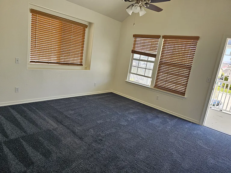 510 Hampton Pl — Photo 14