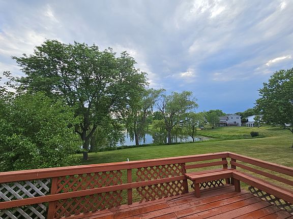 3rd image of 1335 Fortune Bay Ct