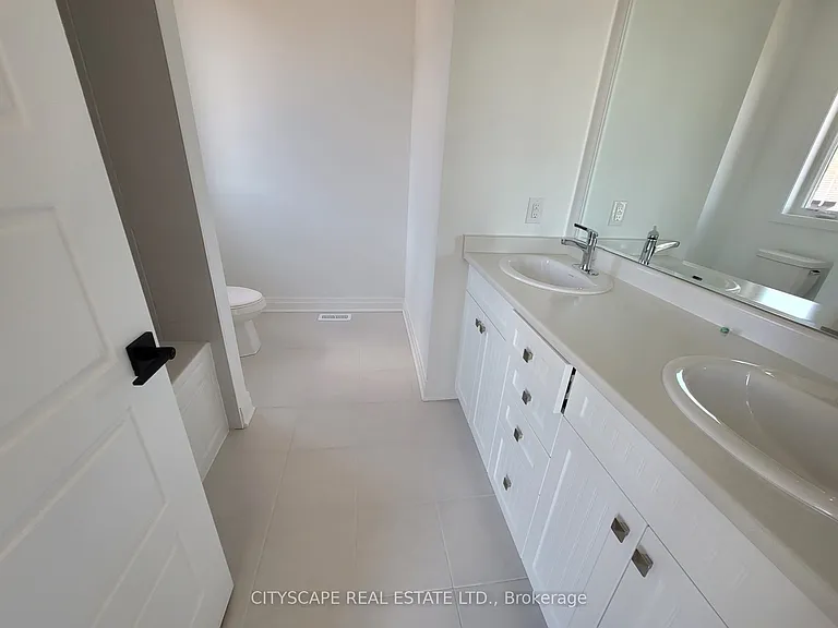 493 Boyd Ln — Photo 4
