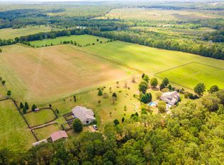 1165 Estancia Ln, Wagener, SC 29164