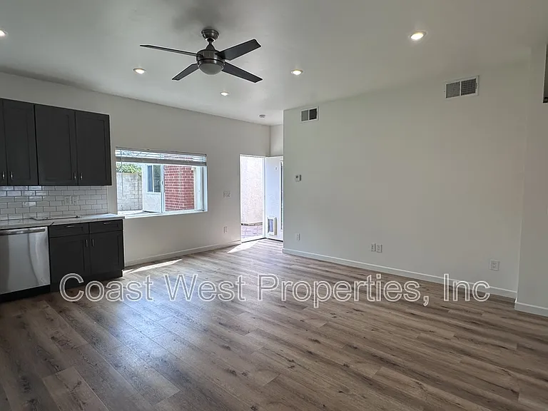4062 Conrad Ave — Photo 27