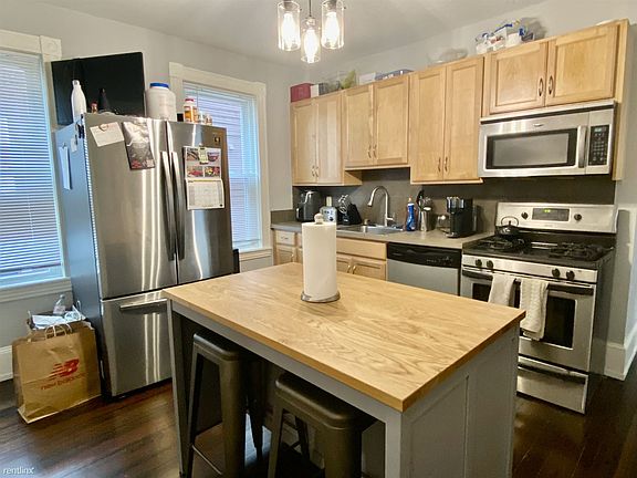 landlord_unit_photo_66339068_2