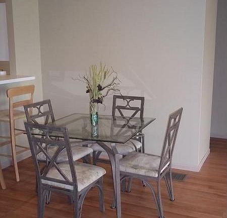 4th image of 4072 Blendon Way Dr