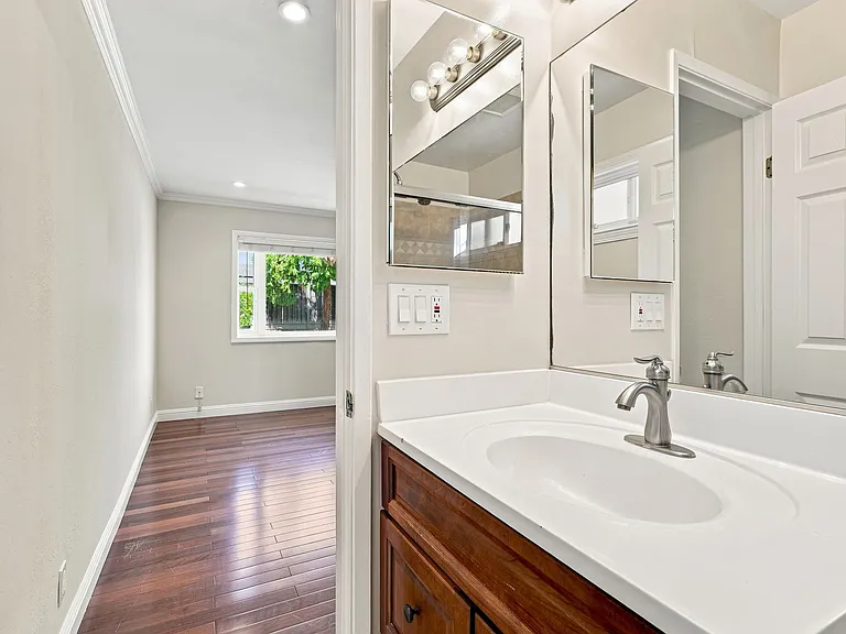 522 Lanning Ct — Photo 18