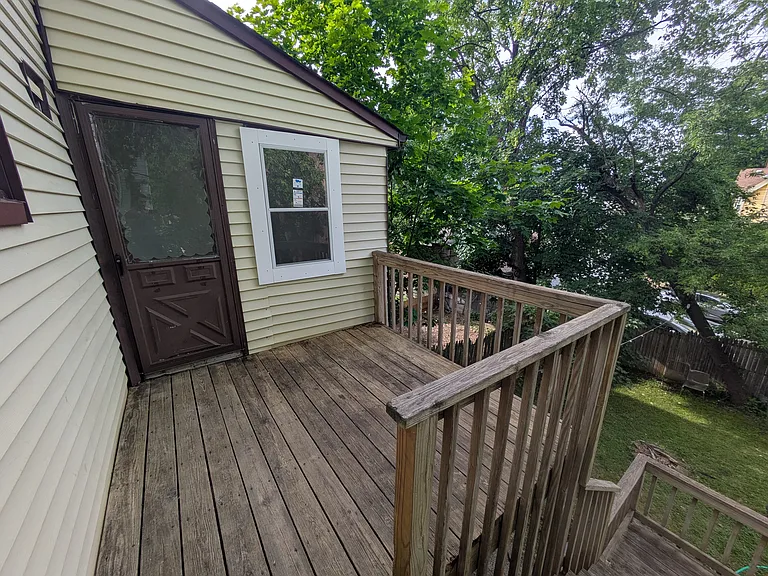 63 Arnold Ter #2 — Photo 26