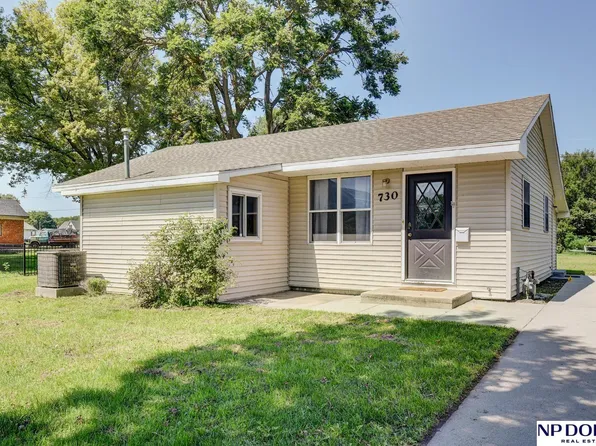 730 E 6th St, North Bend, NE 68649