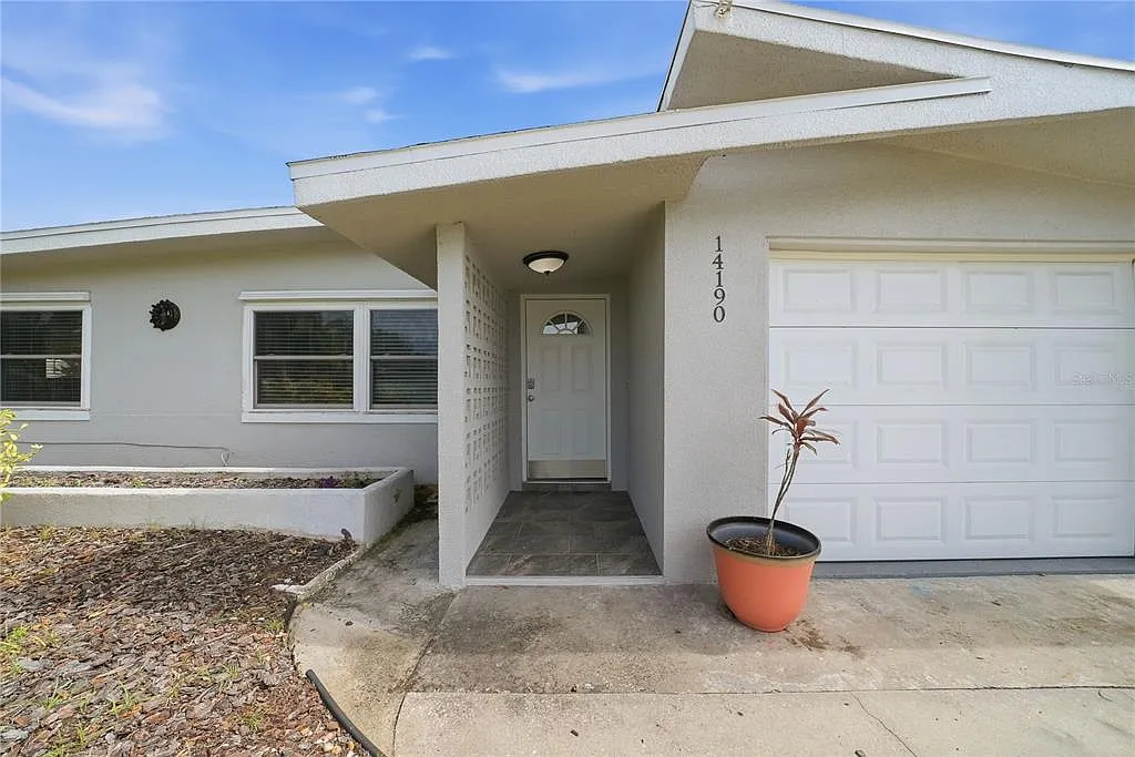 2 bed, 2.0 bath, 1153 sqft, $2,750 — Photo 4
