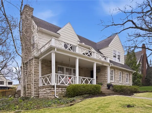 425 W 49th Ter, Kansas City, MO 64112