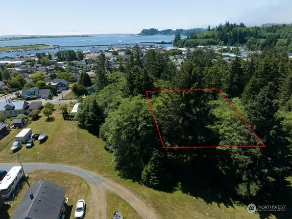 0 Cedar Street NE, Ilwaco, WA 98624