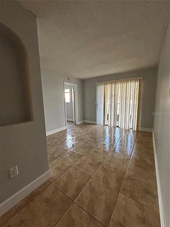 1 bed, 1.0 bath, 462 sqft, $1,150 — Photo 3