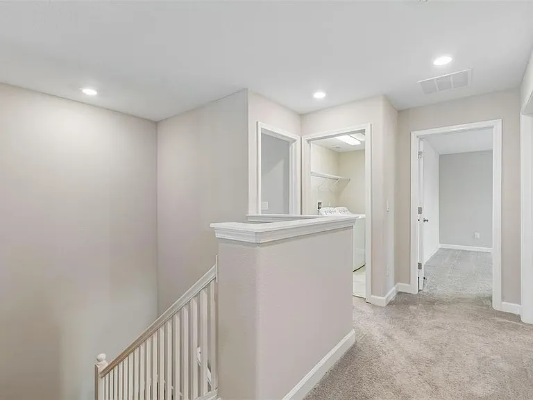 25057 Lambrusco Loop — Photo 31