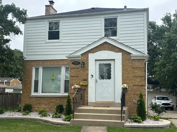 2337 Kensington Ave, Westchester, IL 60154