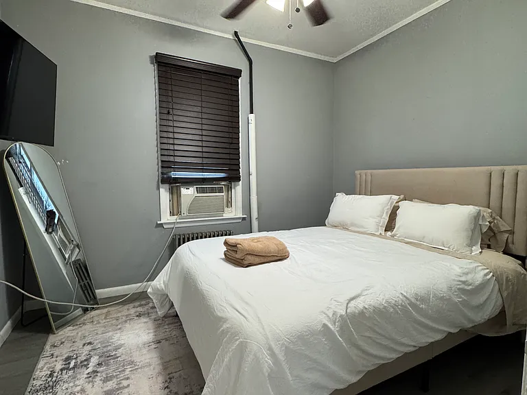 154 Hayward Pl #1 — Photo 6