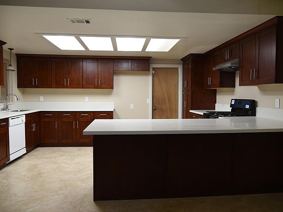 5th image of 27984 Fair Acres Ln