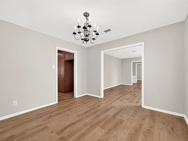 4230 Annawood Cir — Photo 43