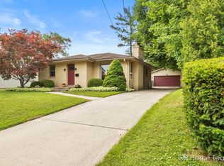 2244 Hall St SE, East Grand Rapids, MI