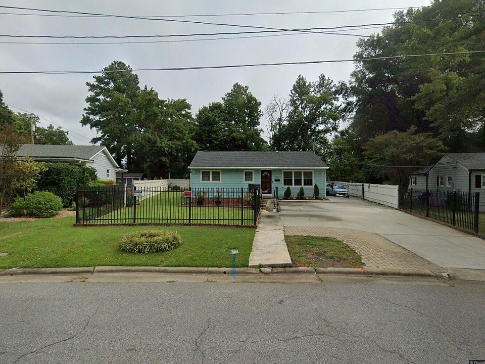 1st image of 1714 Hillcrest Dr