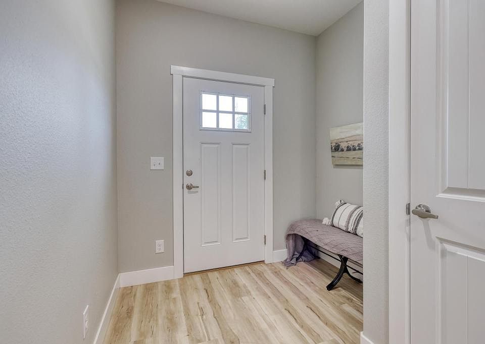 1st image of 3419 S Kenser Ct