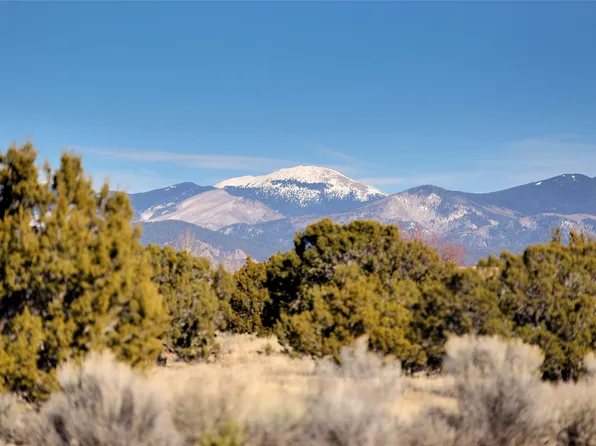 6 Green Meadow Loop, Santa Fe, NM 87506