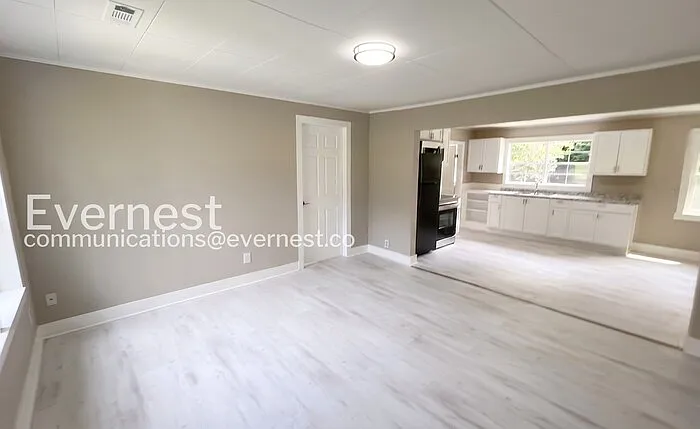 119 Westbrook Ave — Photo 5