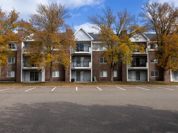 Lexington Townhomes and Apartments