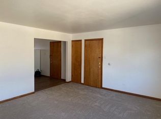 310 S Cass Ave APT 1W, Westmont, IL