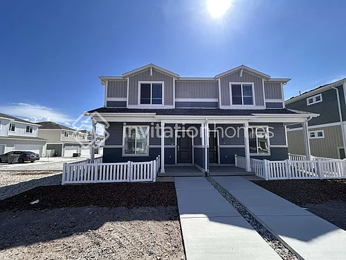 46 N Riverside Dr Photo 1