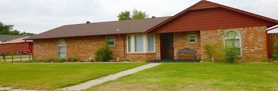 1st image of 1224 NW 6th Pl