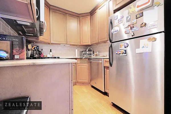 Rented by ZealEstate Group Inc | media 5