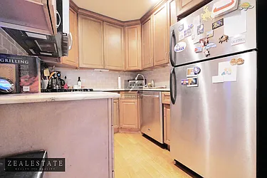 Rented by ZealEstate Group Inc