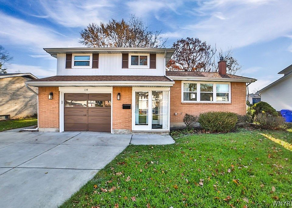 1st image of 139 Rosewood Dr