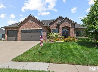 4609 Lynhurst Rd, Springfield, IL 62711