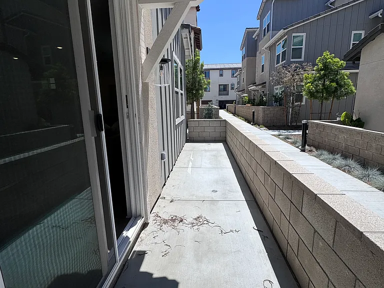 12837 Auburn Dr — Photo 36